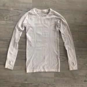 Lululemon Swiftly Tech White Size 4